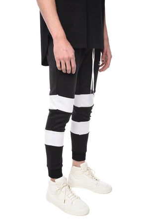 TROUSER WITH CONTRASTING DOUBLE WHITE STRIPES - ZYARI